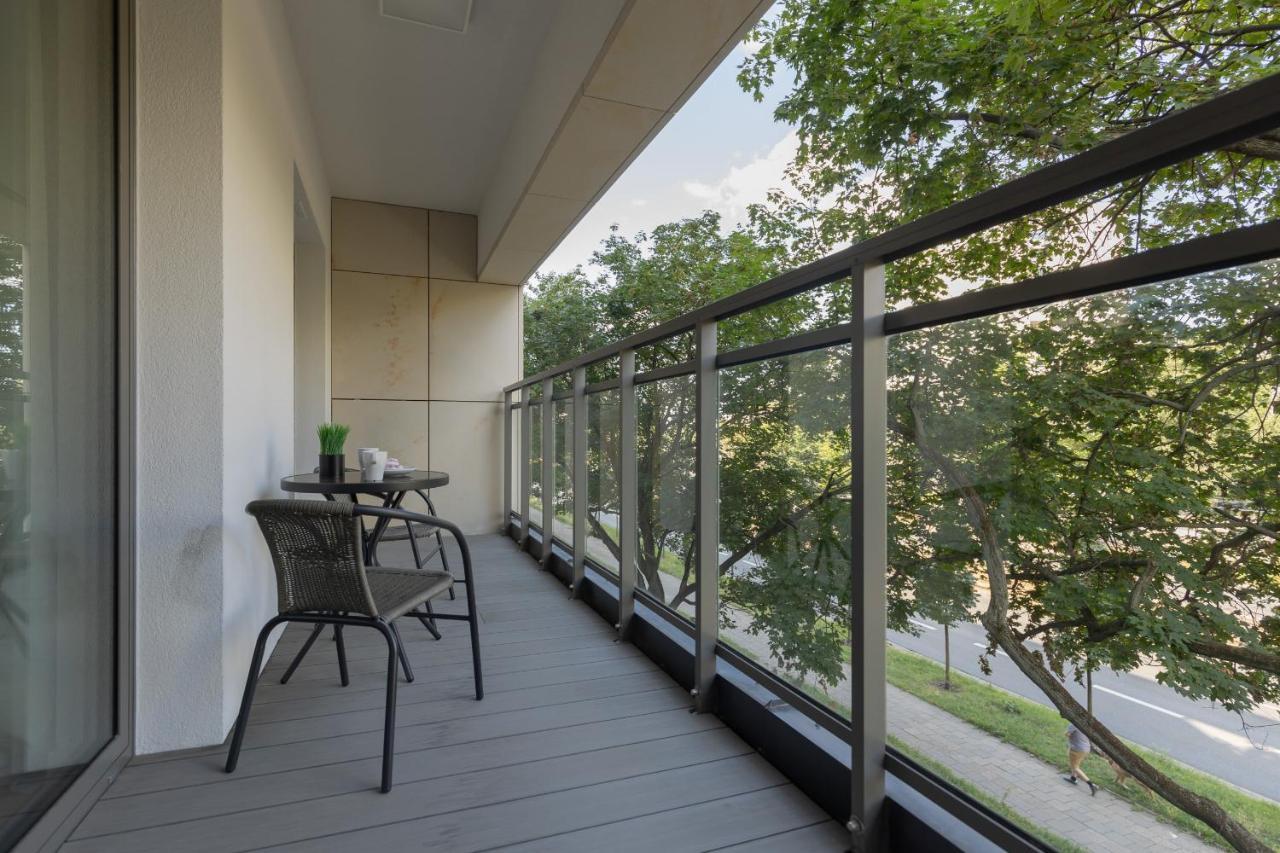 Apartment Avenue Solidarnosci On Wola By Noclegi Renters 바르샤바 외부 사진